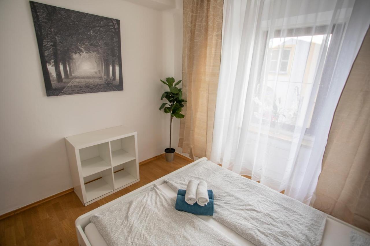 Traditional Old Town Apartment 홀인티롤 외부 사진