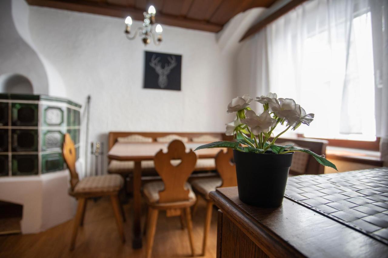 Traditional Old Town Apartment 홀인티롤 외부 사진