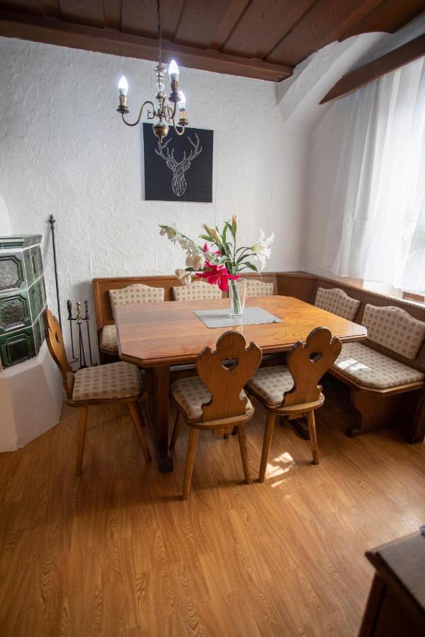 Traditional Old Town Apartment 홀인티롤 외부 사진