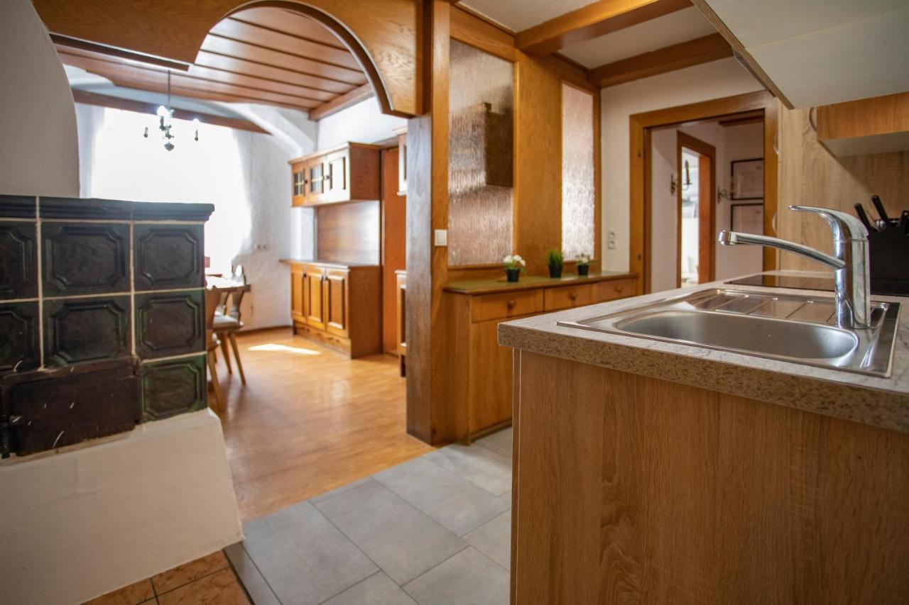 Traditional Old Town Apartment 홀인티롤 외부 사진